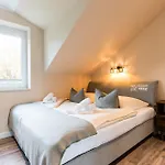 Semesterbostad Backhaus 4 *